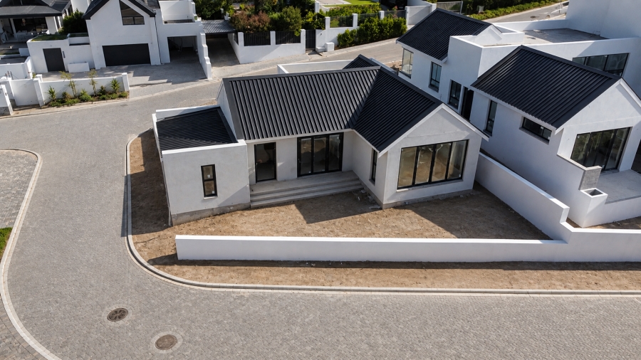 3 Bedroom Property for Sale in Victorskloof Western Cape